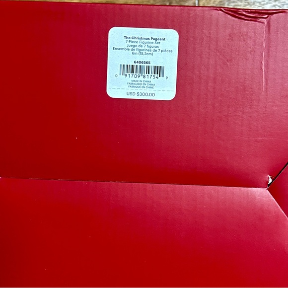 Lenox ~ Peanuts Porcelain Multi-Colors 7-Piece Christmas Pageant Figurines~ New - Picture 16 of 16